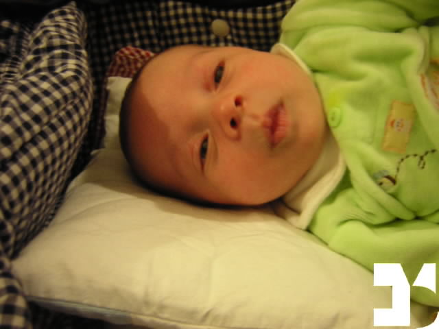Parenti - Gabriele - 20040421 - 1 mese - 678.jpg
